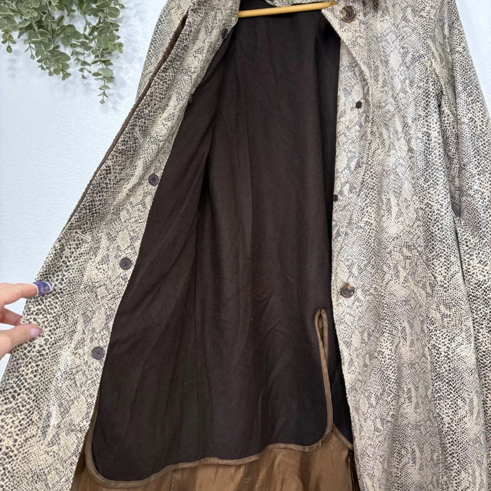 SOLD - Picture 3 of 6